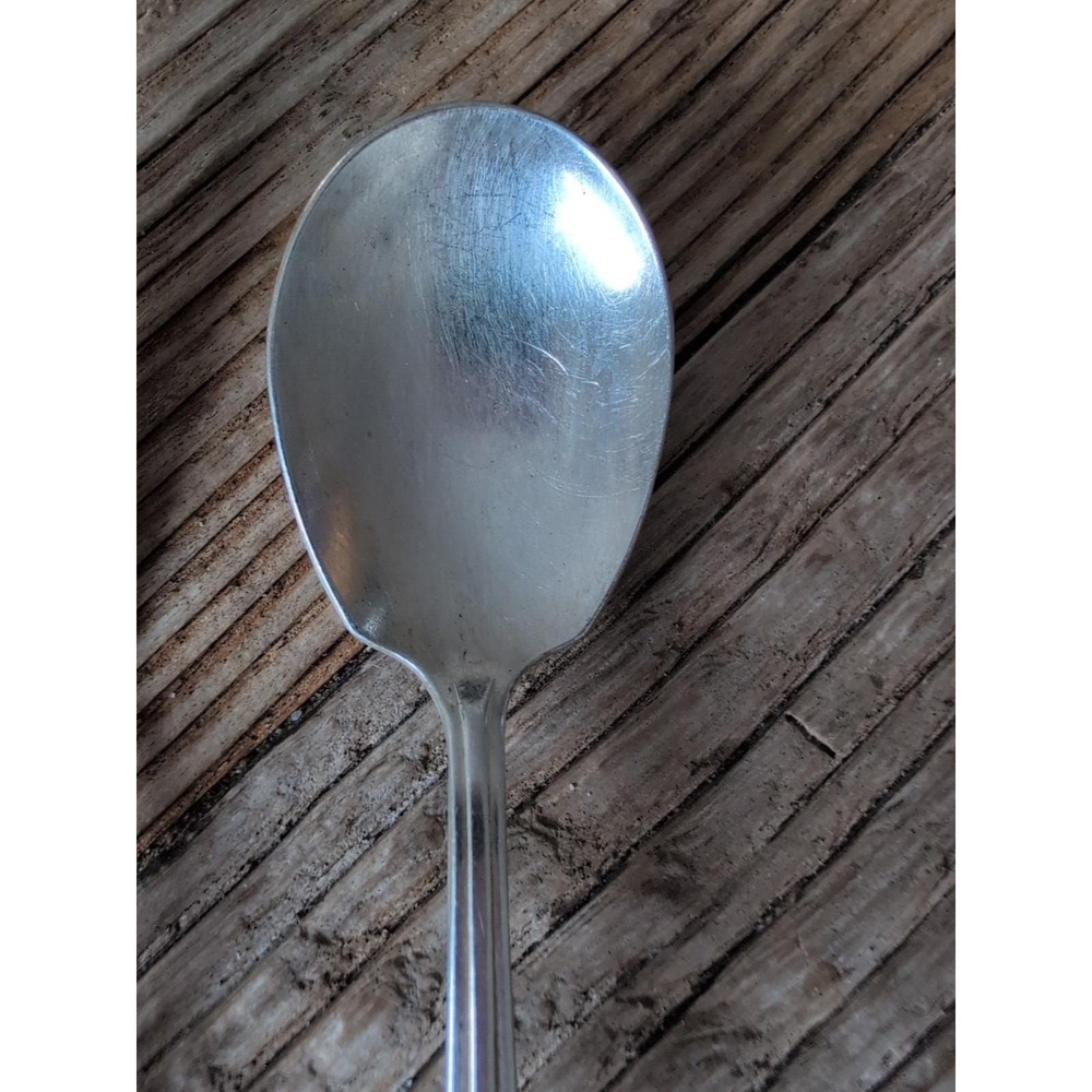 Rogers International Deluxe Silverplate Gracious 1 Butter Knife 1 Soup Spoon - Picture 5 of 13